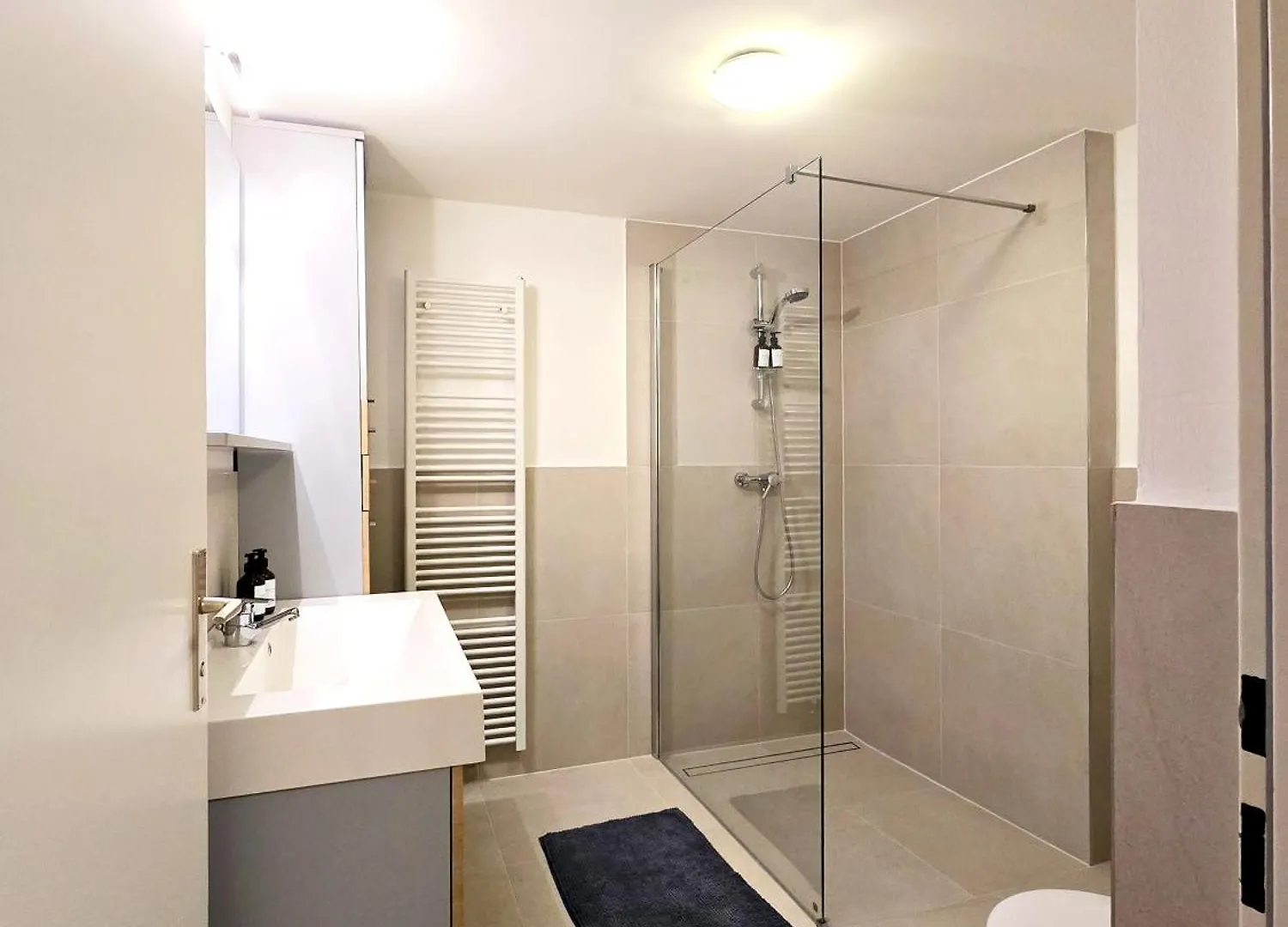 Charmante Hofwohnung Im Herzen Von Wien Austria