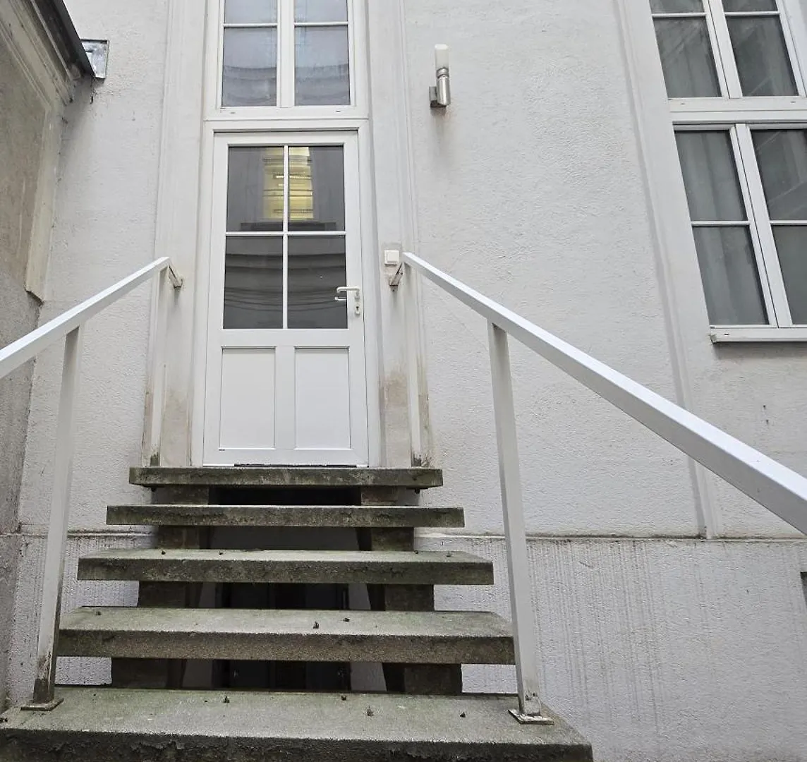 Charmante Hofwohnung Im Herzen Von Wien Apartment Vienna